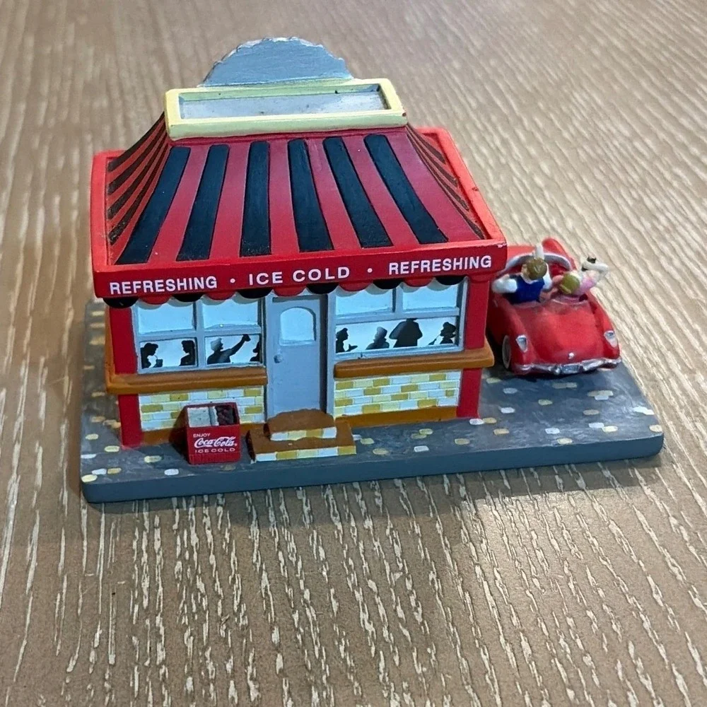 Vintage 1999 Coca-Cola Diner Mini Clock Red Convertible Drive-In Collectible